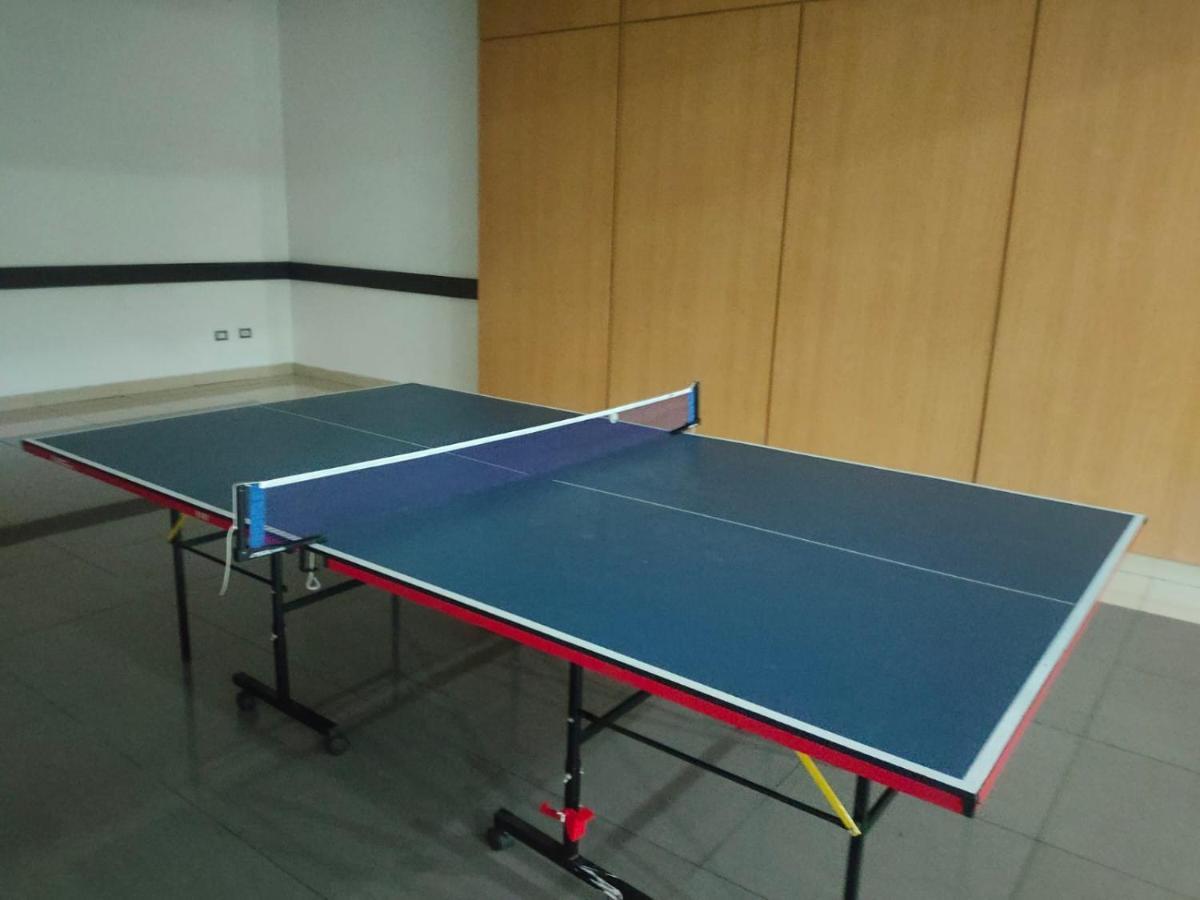 Con Generador Elegante Piscina Gym Parqueo En El Norte Gye 公寓